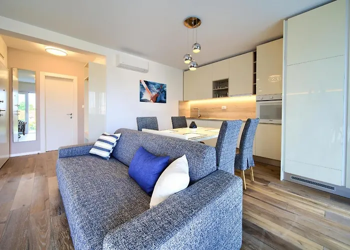 Lungomare Apartment Malinska